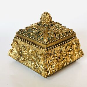 Ornate Gold Lidded Trinket Box Rococo Art Nouveau Velvet Lined Baroque Acorn